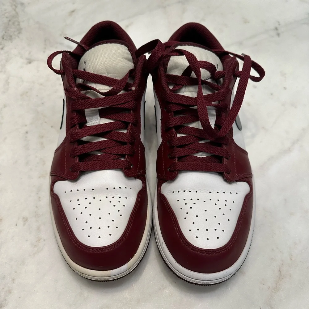 Jordan Low Top Sneakers White and Burgundy